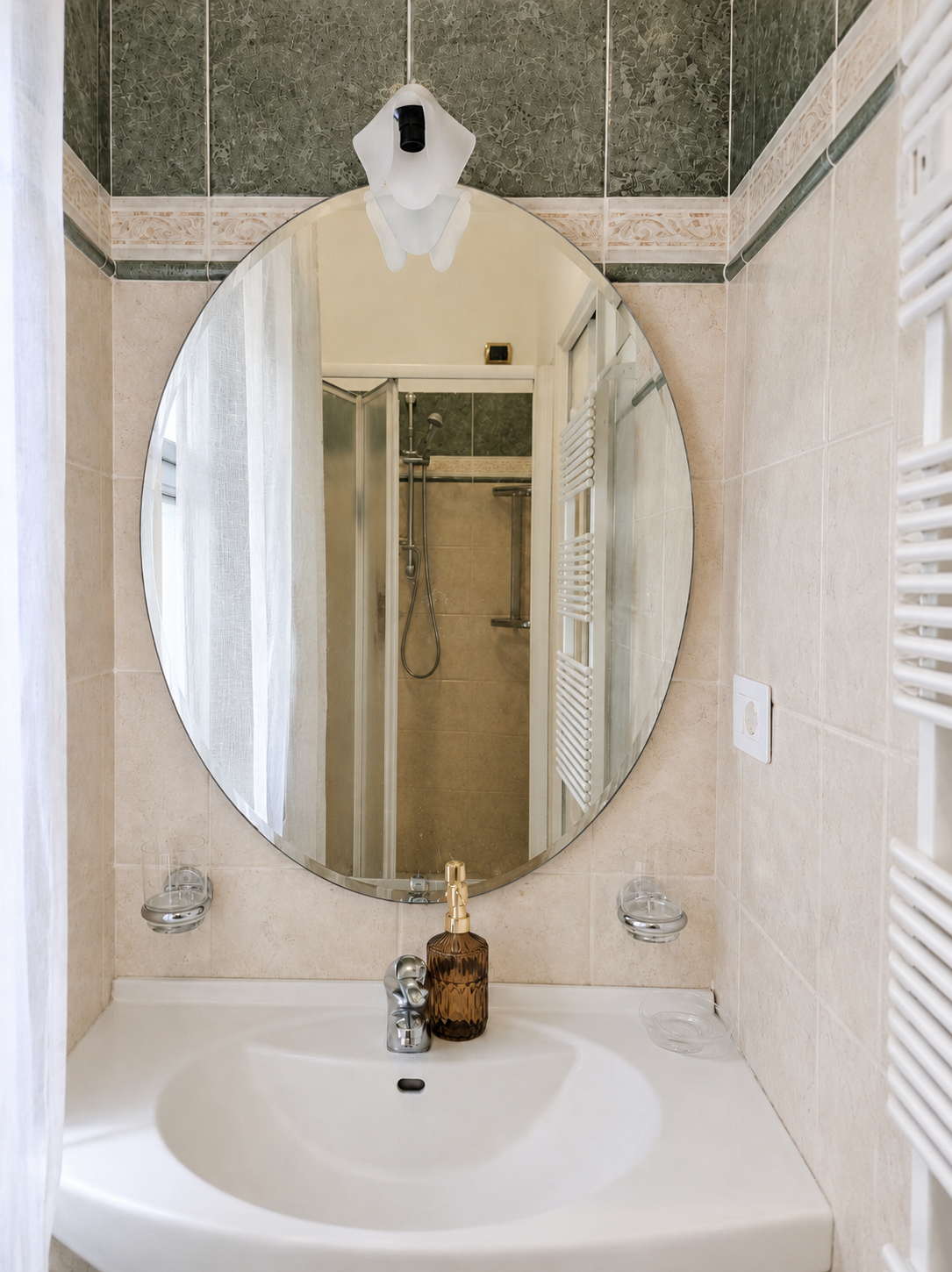 Camera Arno - bagno - BERNINI Suites Roma